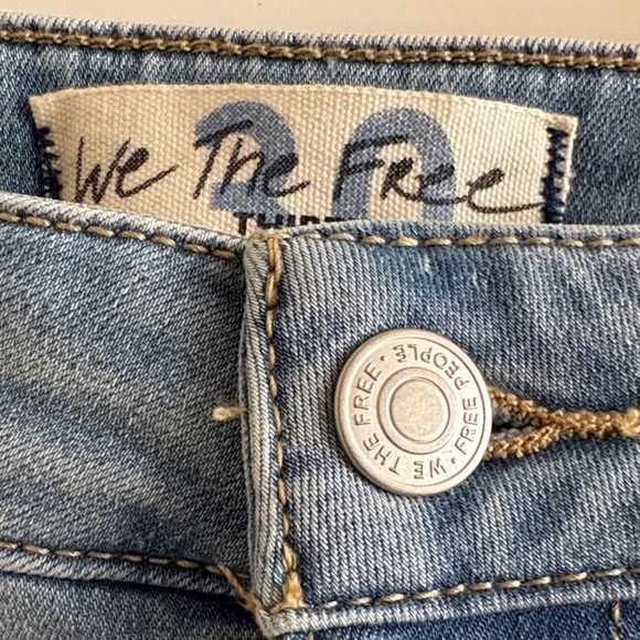 NWT Free People Blue Flared Jeans Sz 30 - Picture 4 of 7
